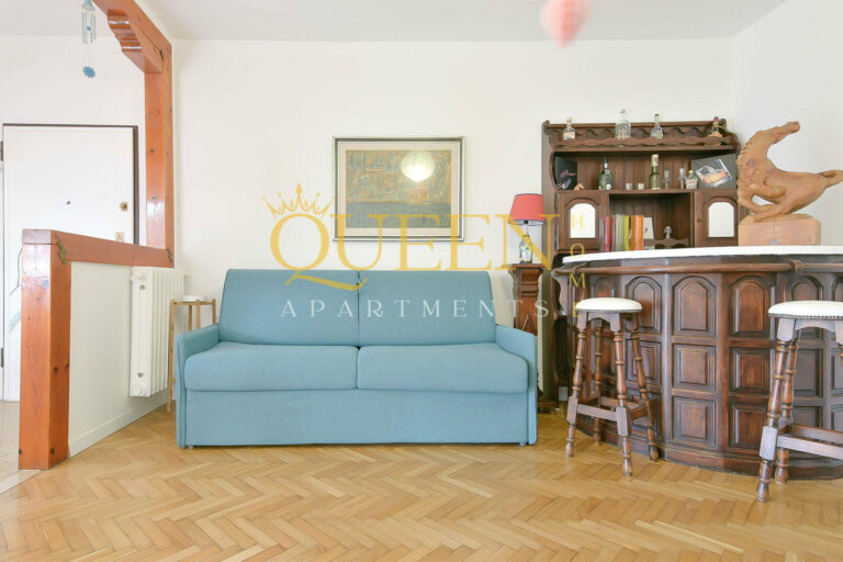 Queen-home-beauty-3