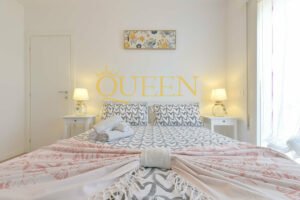 Queen-home-beauty-9