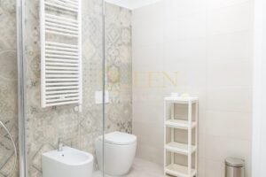 ee43e8b2-b168-489a-b3d2-dd8d5f416d2d